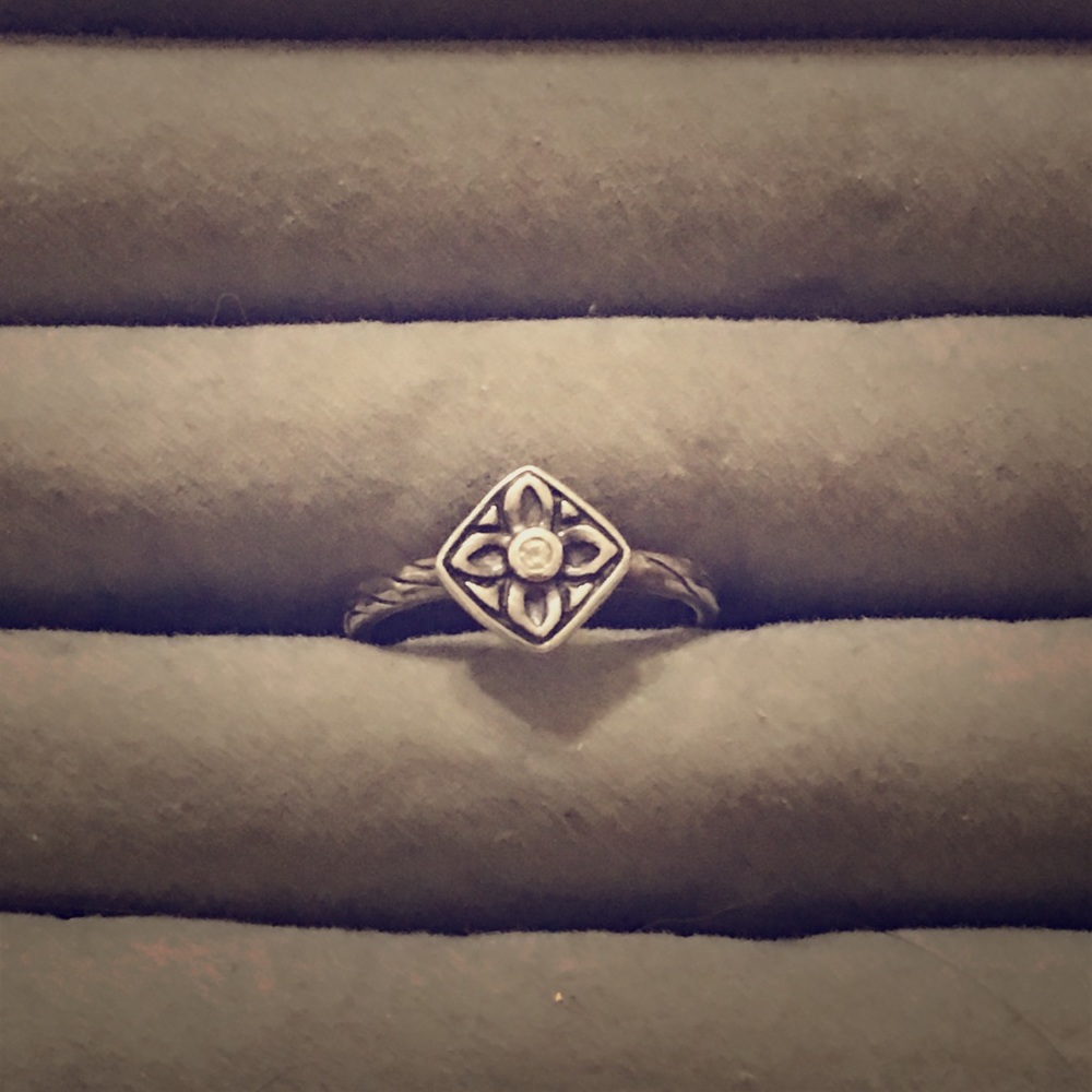 Silpada stackable ring
